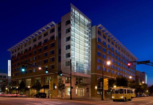 Georgia Tech Hotel and Conference Center - main image