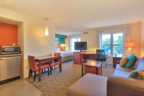 Residence Inn Atlanta Buckhead/Lenox Park - main image