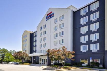 Fairfield Inn  Suites by marriott Atlanta ViningsGalleria