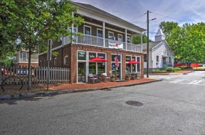 Modern Atlanta Loft Above Bakery in Cabbagetown! - image 5