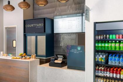 Courtyard by Marriott Atlanta Midtown - image 3