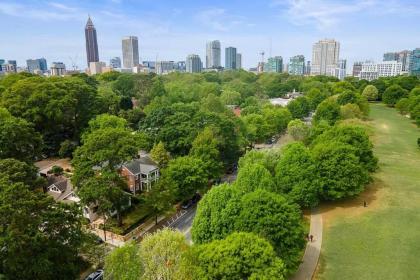 Heart of ATL - @ Piedmont Park - 2Bdrm - Sleeps 5 - image 12