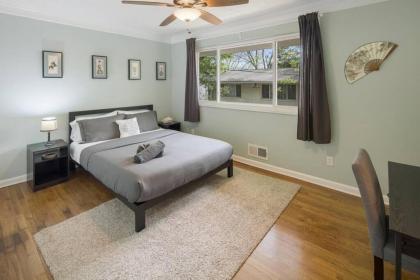 Heart of ATL - @ Piedmont Park - 2Bdrm - Sleeps 5 - image 13