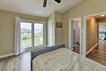 Luxe Cozy Crab Shack with Porch in Atlantic Beach! - image 10