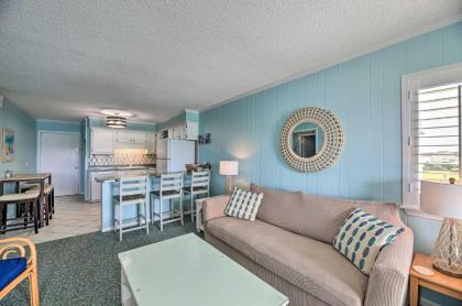 Beachfront Condo with Boardwalk and Pool Access! - image 10