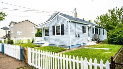 NEW! Quiet Family House near the Casino - image 10