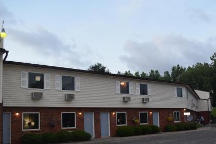 Attican Motel - Attica - Batavia - Warsaw - Darien Lake - image 14