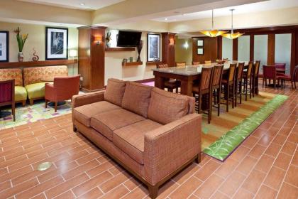 Hampton Inn Detroit/Auburn Hills-North - image 9