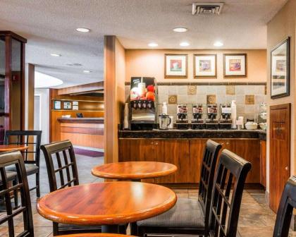 Quality Inn Auburn Hills - image 7