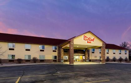 Red Roof Inn Auburn - image 12