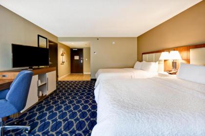 Hampton Inn Auburn - image 10