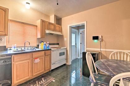 Auburndale House with Private Porch and Gas Grill - image 7