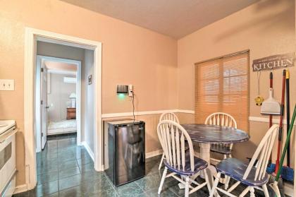 Auburndale House with Private Porch and Gas Grill - image 8