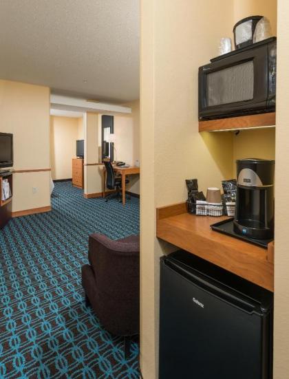 Fairfield Inn and Suites by Marriott Augusta - image 14