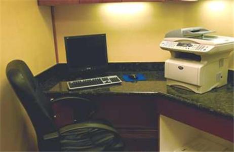 Hampton Inn Augusta - image 5