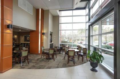 Best Western Plus Augusta North Inn & Suites - image 4