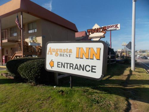 Augusta Best Inn - image 4