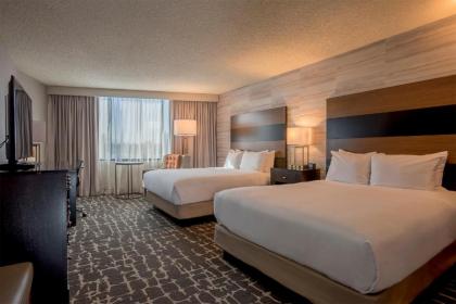 DoubleTree by Hilton Hotel Denver - Aurora - image 2