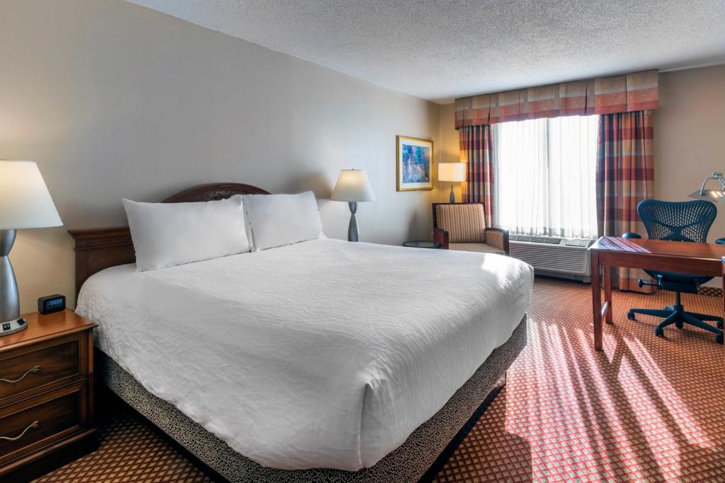 Hilton Garden Inn Denver Airport - image 7