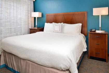 Residence Inn by Marriott Denver Airport at Gateway Park - image 4