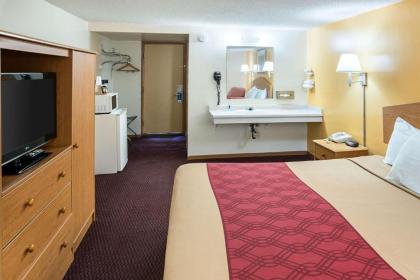 Rodeway Inn & Suites Austin - image 15