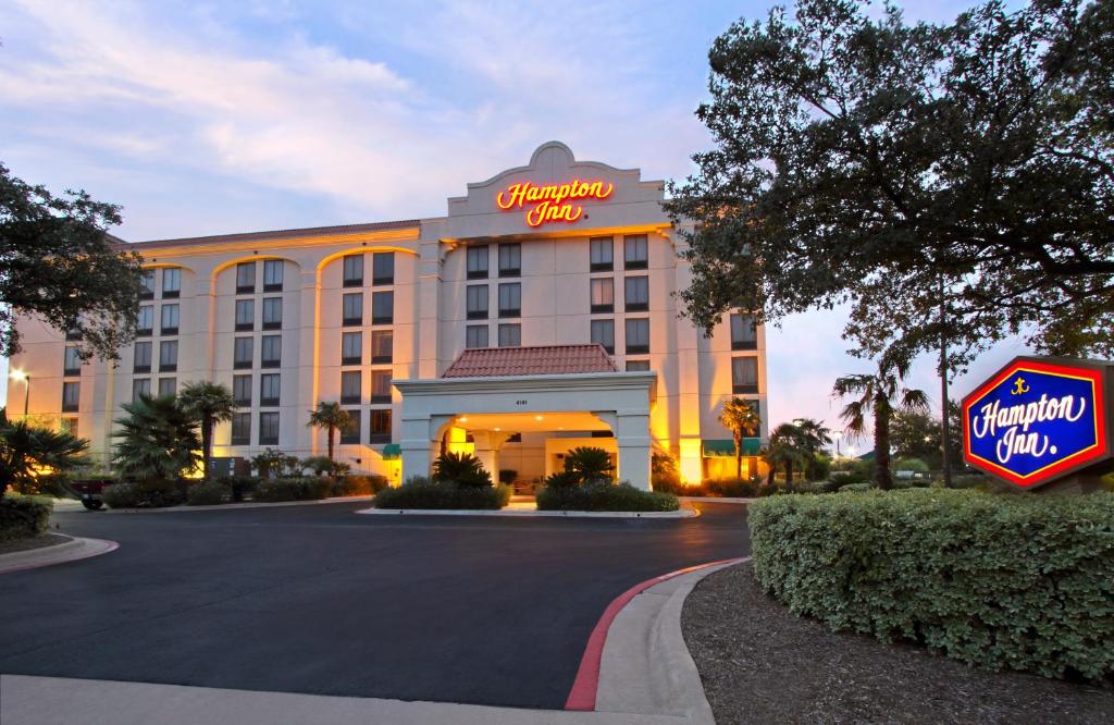 Hampton Inn Austin-South - I-35 & Ben White - main image