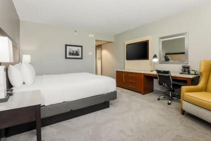 DoubleTree by Hilton Austin-University Area - image 4