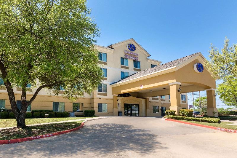 Comfort Suites Austin Airport - main image