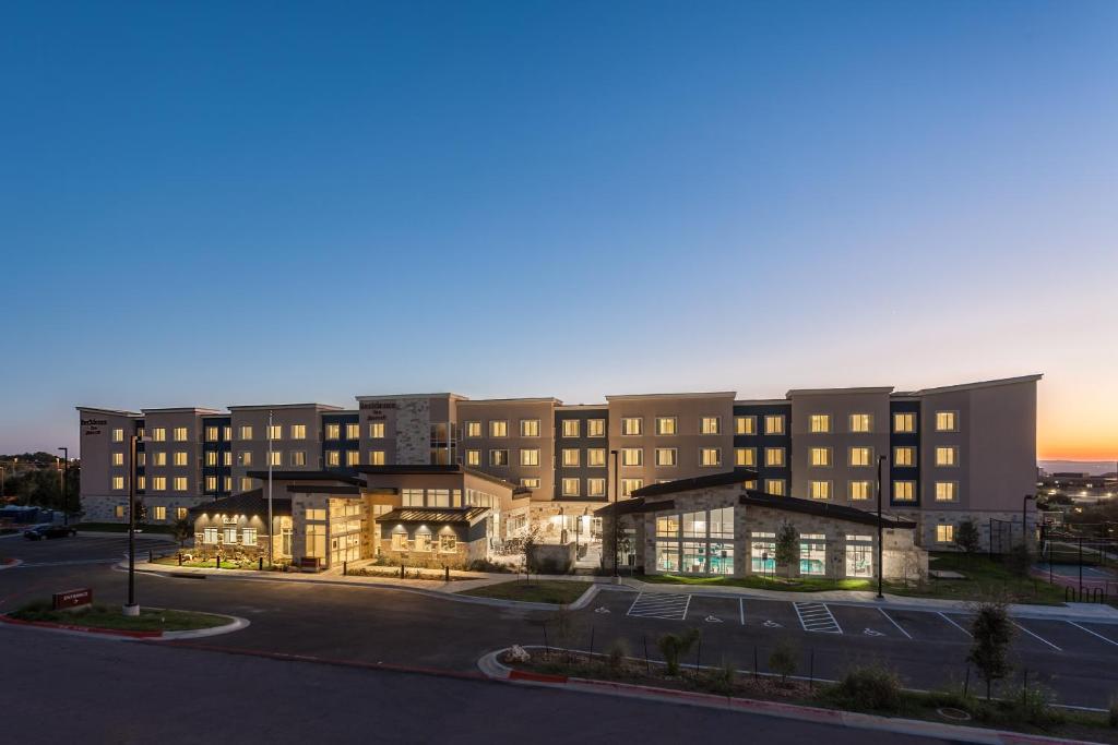 Residence Inn by Marriott Austin Lake Austin/River Place - main image