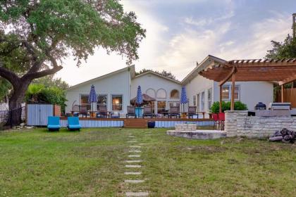 Lake Travis Getaway on Hudson Bend - image 5