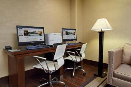 Hampton Inn Ashtabula - image 4