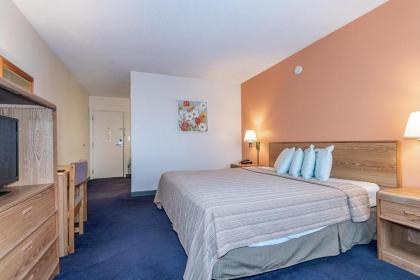 Americas Best Value Inn Ashtabula/Austinburg - image 12