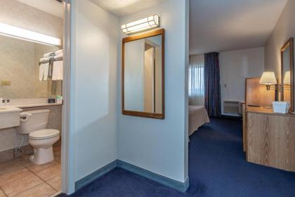 Americas Best Value Inn Ashtabula/Austinburg - image 14