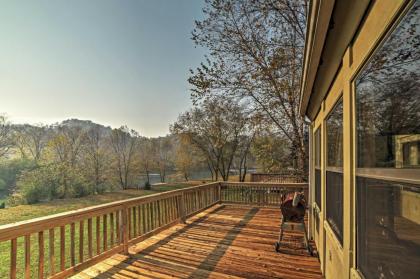 Rustic Reliance Cabin Fly Fish the Hiwassee River - image 13