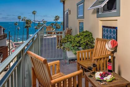 The Avalon Hotel in Catalina Island - image 4