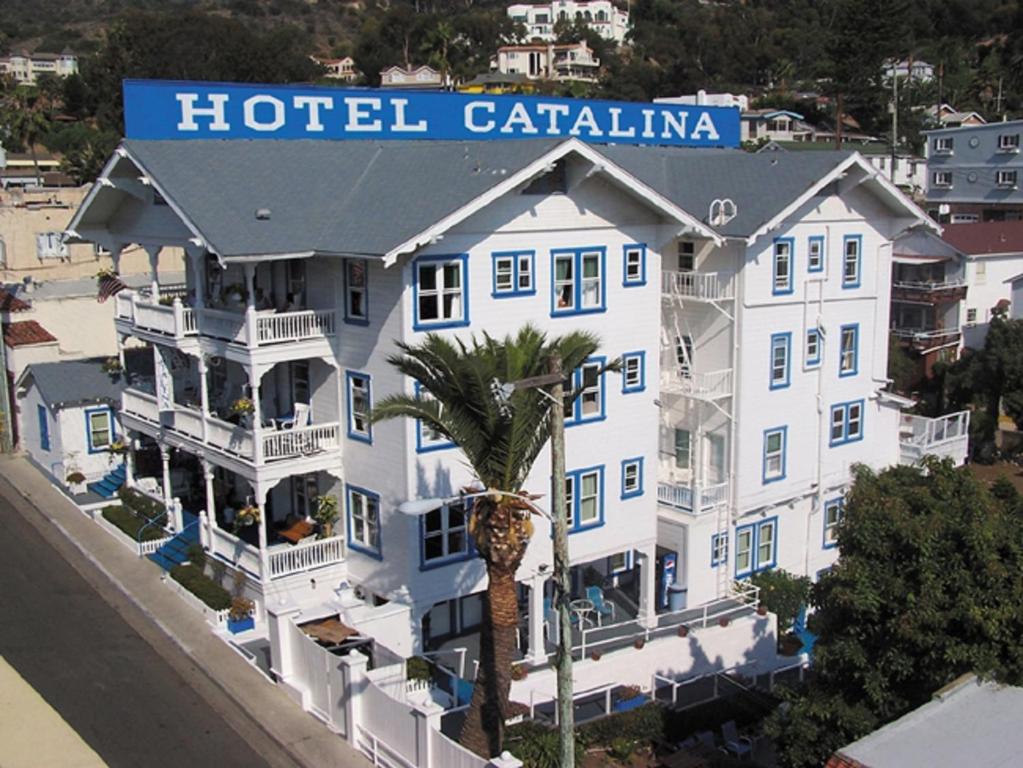 Hotel Catalina - main image