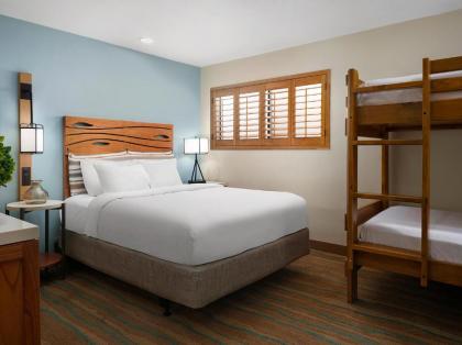 Catalina Island Inn - image 9