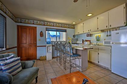 Catalina Island Duplex - Steps to Beach and Pier! - image 8