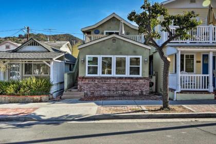 Tropical Island Escape with Deck Walk to Avalon Bay - image 9