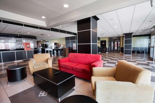 Travelodge by Wyndham Avenel Woodbridge - main image