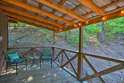 Open-Concept Cabin on Lake O the Pines with Deck! - image 6