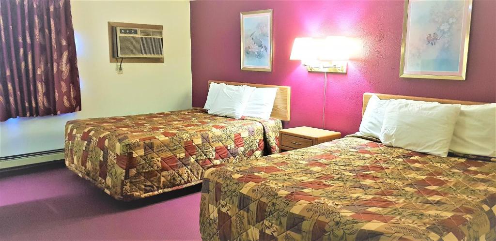 AmeriVu Inn & Suites-Avon - image 4