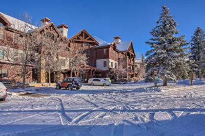 Avon Lodge Condo at Mtn Base with Hot Tub Access! - image 18