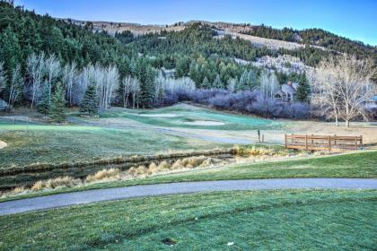 VIEW! 3BR Btwn Vail and Beaver Creek On Golf Course - image 9