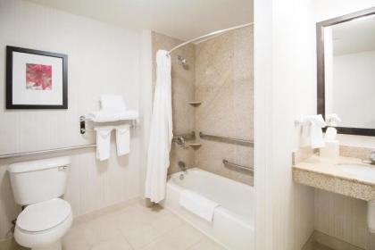 Hilton Garden Inn Phoenix/Avondale - image 9