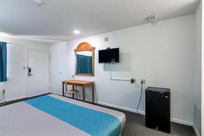 Motel 6-Azle TX - image 14