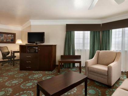 Best Western Liberty Inn - image 4