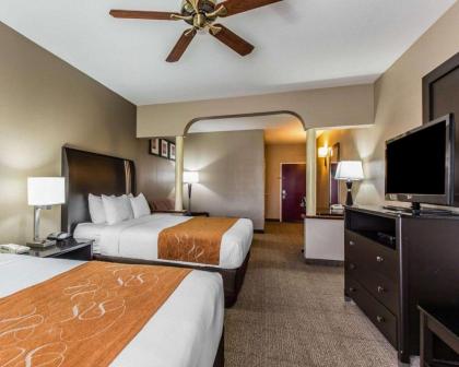 Comfort Suites Bakersfield - image 12