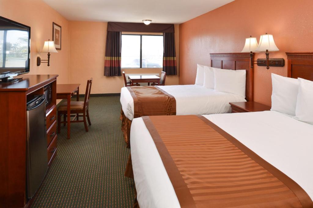 Americas Best Value Inn & Suites-East Bakersfield - main image