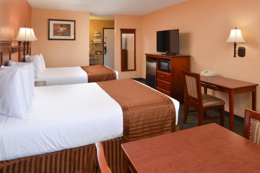 Americas Best Value Inn & Suites-East Bakersfield - image 4